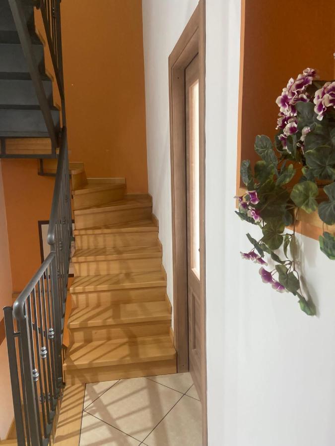 Mandanici :Borgo Marsalini Hotel Барселона-Поцо ди Гото Екстериор снимка