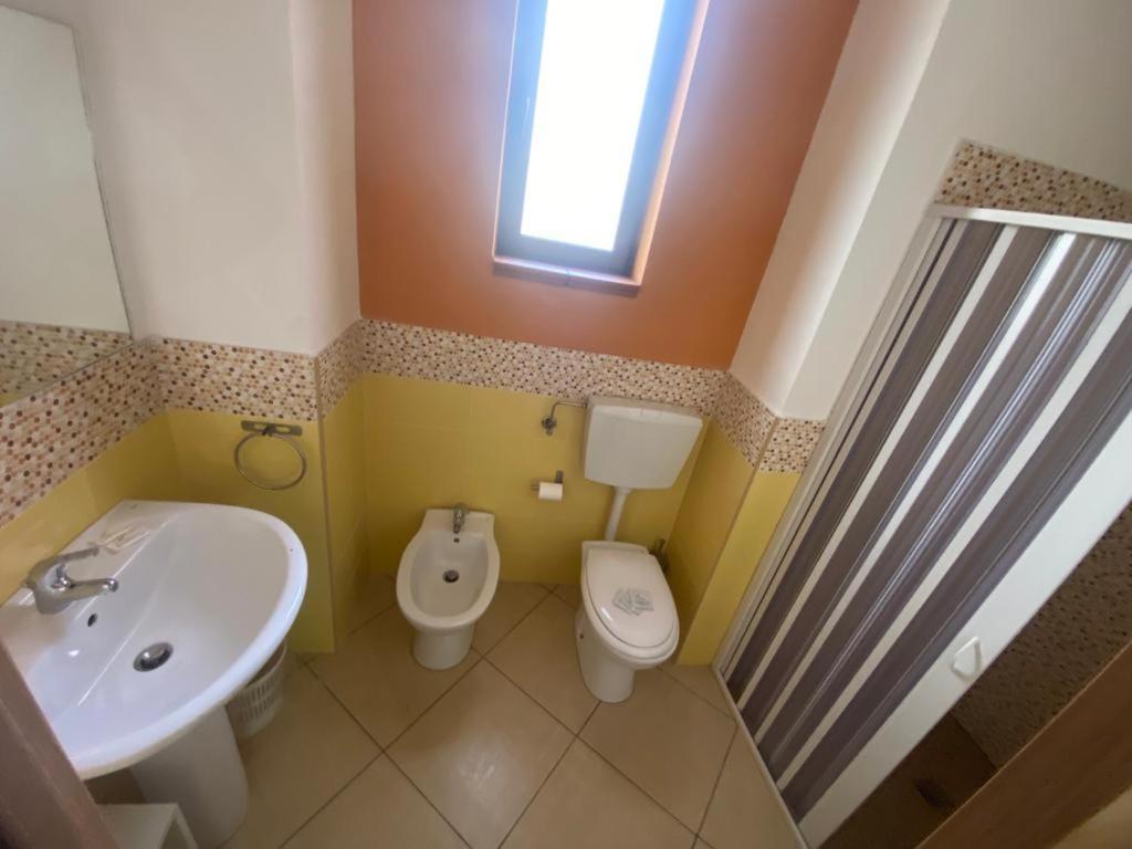 Mandanici :Borgo Marsalini Hotel Барселона-Поцо ди Гото Екстериор снимка