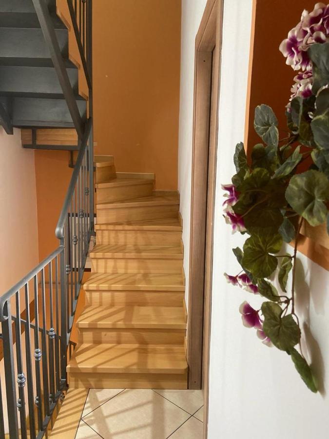 Mandanici :Borgo Marsalini Hotel Барселона-Поцо ди Гото Екстериор снимка